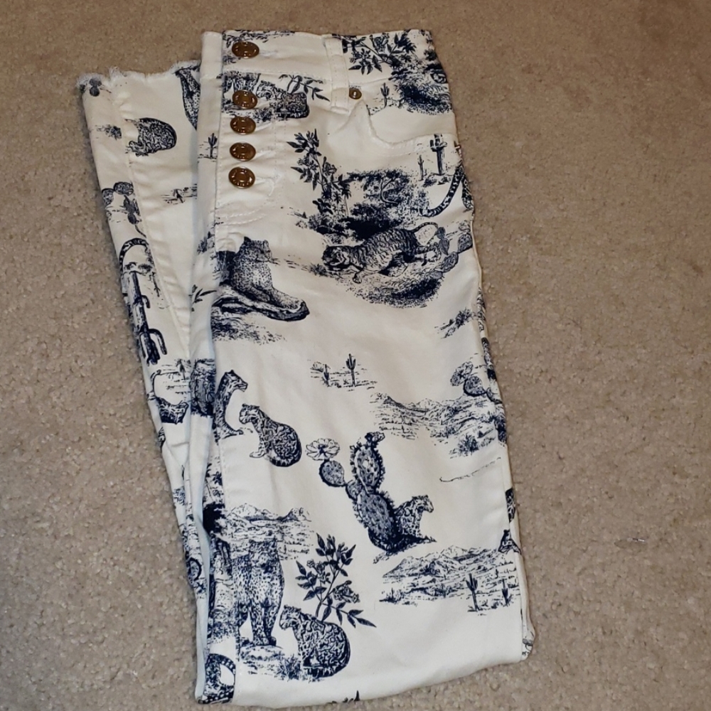 White tiger Jeggins